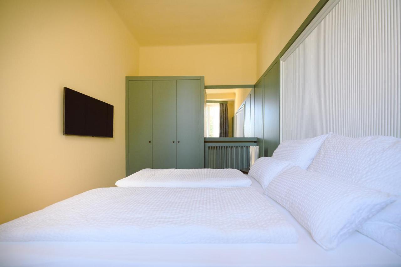Palazzo Froussard B&B&Living Lucca Esterno foto